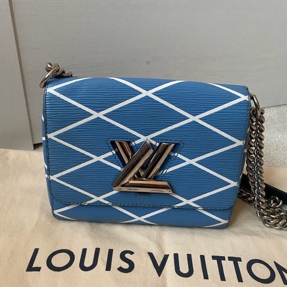 **LOUIS VUITTON TWIST PM BAG** - Picture 3 of 15